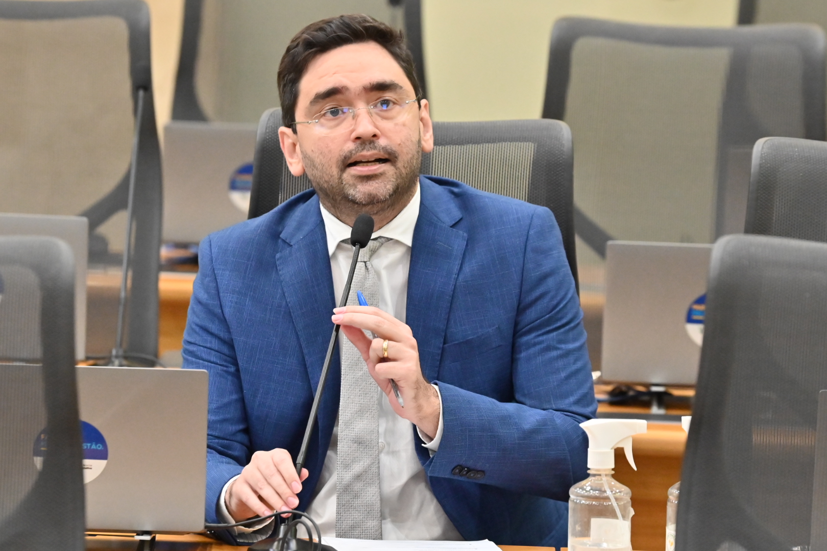 Foto da notícia: Adjuto Dias defende conclusão do Projeto Seridó no interior do estado