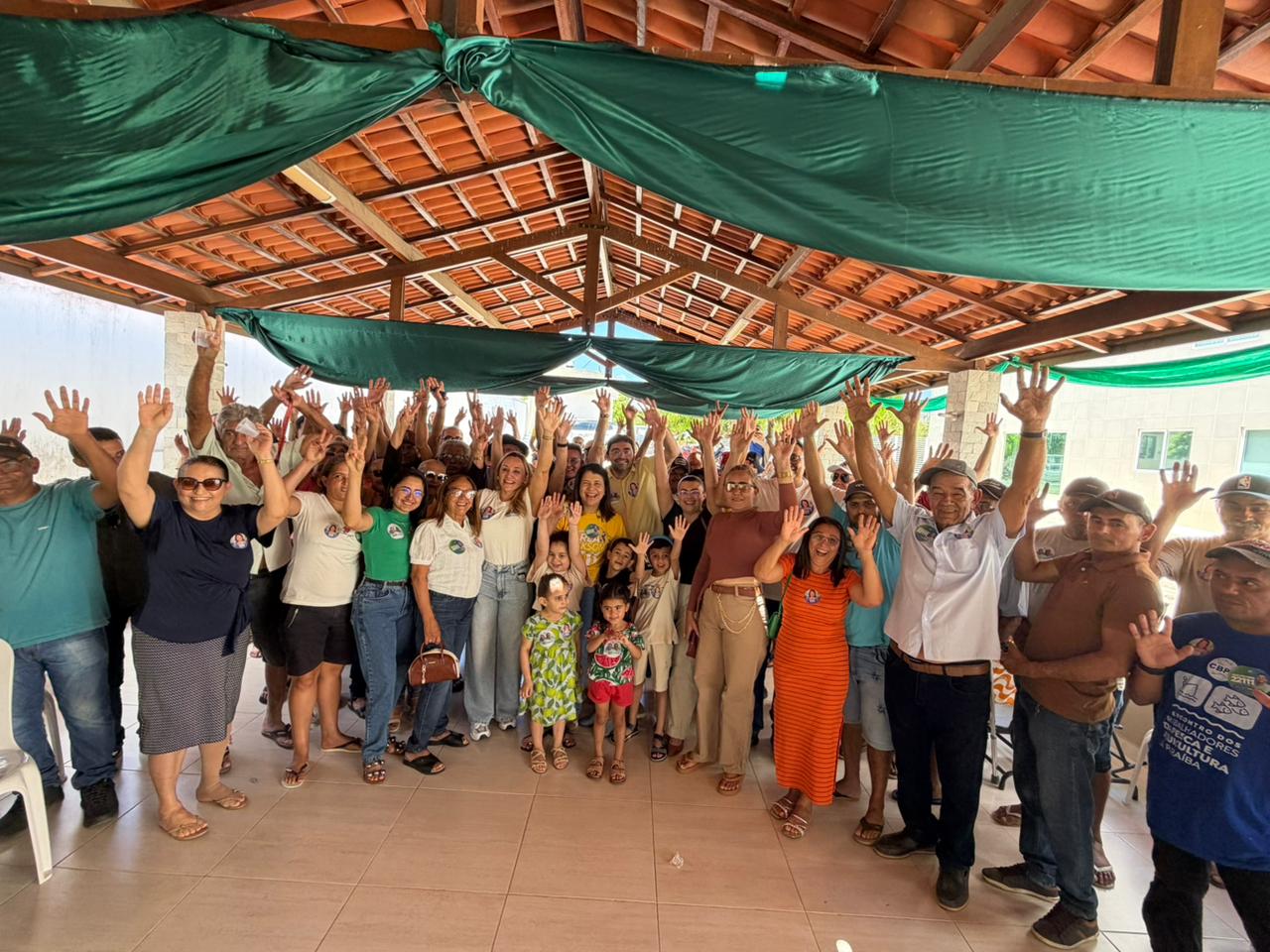 Foto da notícia: Adjuto Dias fortalece apoio à reeleição em Alexandria com Aline Souza, Ex Prefeito José Bernardino, Berguinho e lideranças locais
