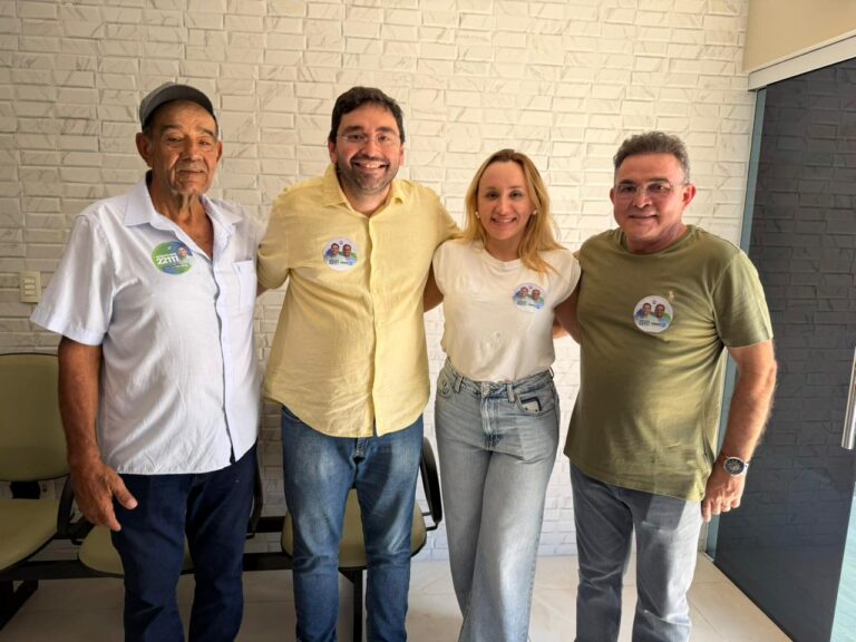 Foto da cobertura: Adjuto Dias fortalece apoio à reeleição em Alexandria com Aline Souza, Ex Prefeito José Bernardino, Berguinho e lideranças locais