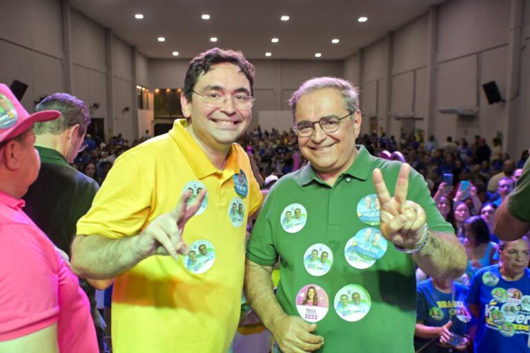 Foto da cobertura: Adjuto Dias mostra força e reúne lideranças de 50 municípios em Natal