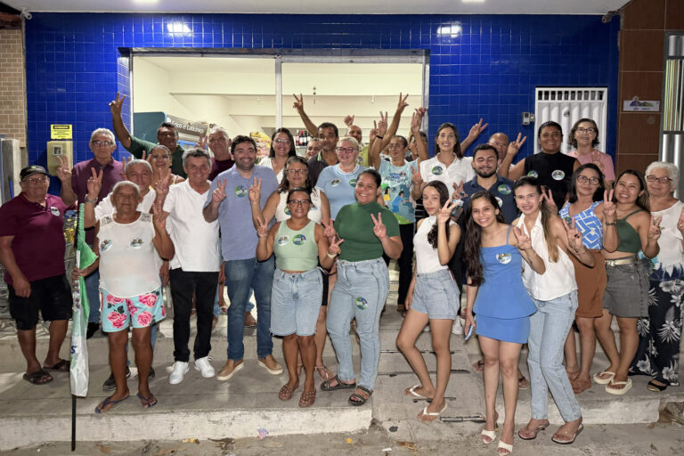 Foto da cobertura: Adjuto Dias participa de encontro político em Ipanguaçu ao lado do prefeito Jefferson Santos, do senador Rogério Marinho e do presidente da Câmara Josimar Lopes