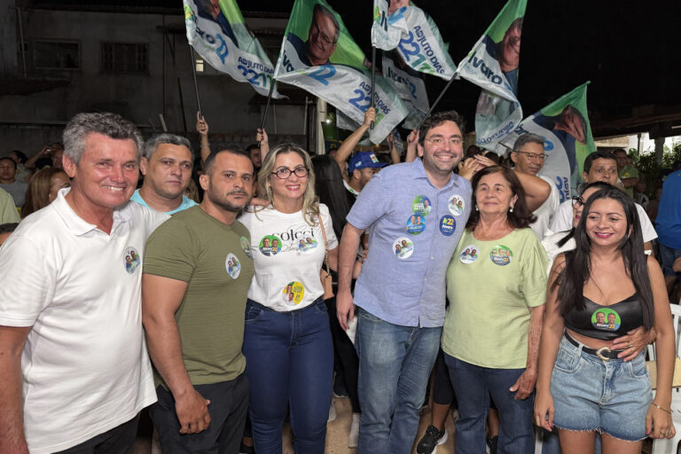 Foto da cobertura: Adjuto Dias participa de encontro político em Ipanguaçu ao lado do prefeito Jefferson Santos, do senador Rogério Marinho e do presidente da Câmara Josimar Lopes