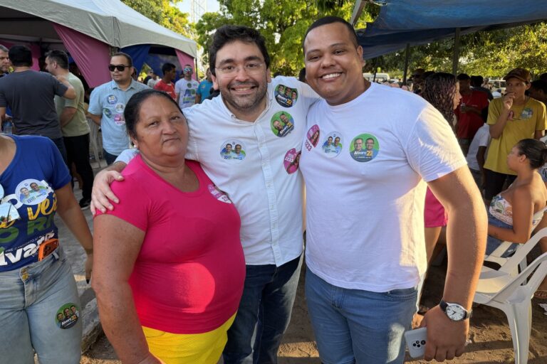 Foto da cobertura: Deputado Adjuto Dias participa de encontro político em Canguaretama ao lado dos ex prefeitos Wilsinho e Welisson e da candidata a deputada federal Nina Souza
