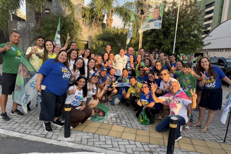 Foto da cobertura: Adjuto Dias participa de Ato Político da Independência ao lado de Álvaro Dias, Babá e Rogério Marinho