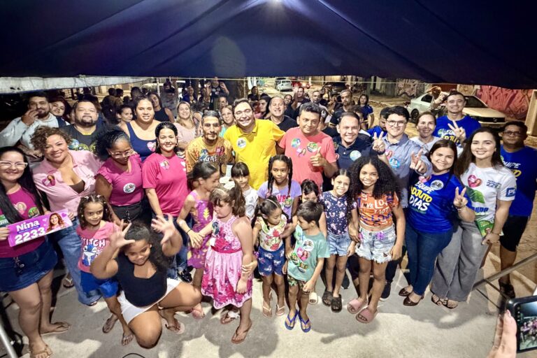 Foto da cobertura: Adjuto Dias fortalece campanha à reeleição em reuniões por todas as zonas de Natal