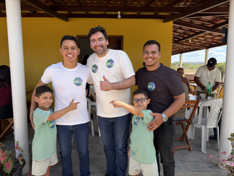 Foto da cobertura: Adjuto Dias se reúne com o Presidente da Câmara Cidinho e reforça compromisso com Coronel Ezequiel