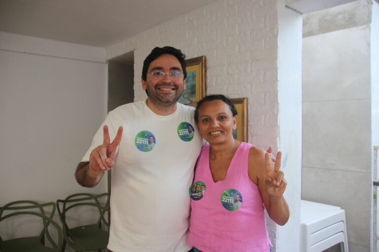 Foto da cobertura: Adjuto Dias se reúne com lideranças de Currais Novos e reforça compromisso com o município