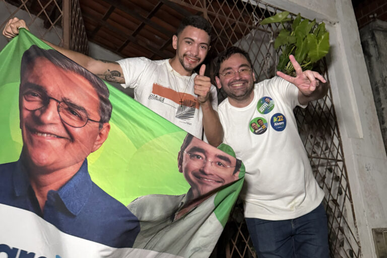 Foto da cobertura: Mobilização de Adjuto Dias em Caicó se transforma em passeata