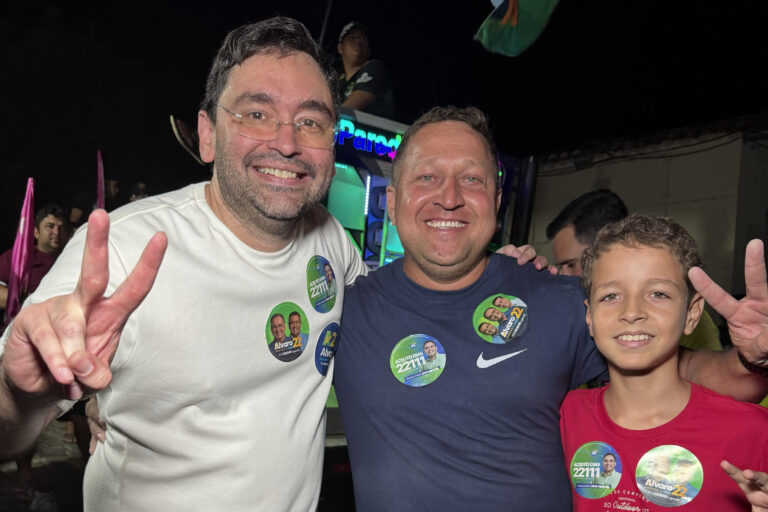 Foto da cobertura: Mobilização de Adjuto Dias em Caicó se transforma em passeata