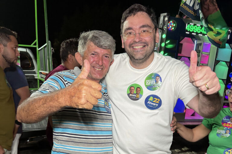Foto da cobertura: Mobilização de Adjuto Dias em Caicó se transforma em passeata