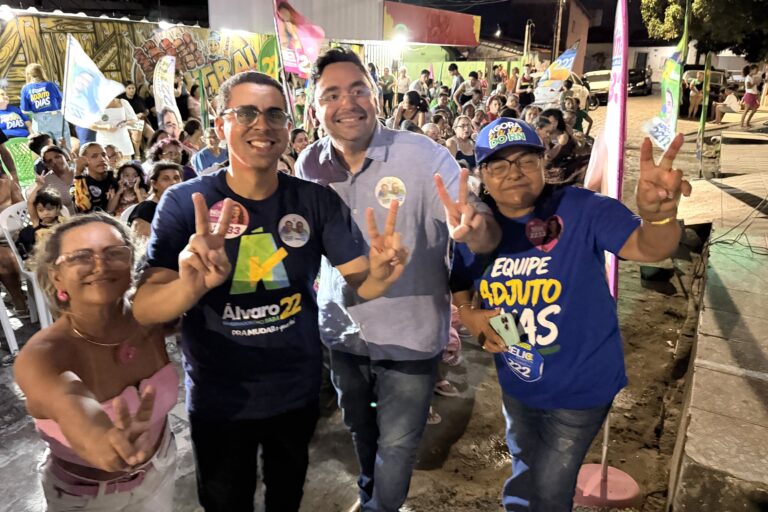 Foto da cobertura: Adjuto Dias intensifica mobilizações em Natal e amplia articulação pela reeleição
