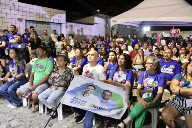 Foto da cobertura: Adjuto Dias intensifica agenda de reuniões na Zona Norte de Natal com Kleber Fernandes