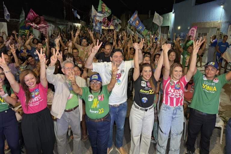 Foto da cobertura: Sônia do Nova Natal mobiliza Zona Norte em grande encontro com Adjuto Dias