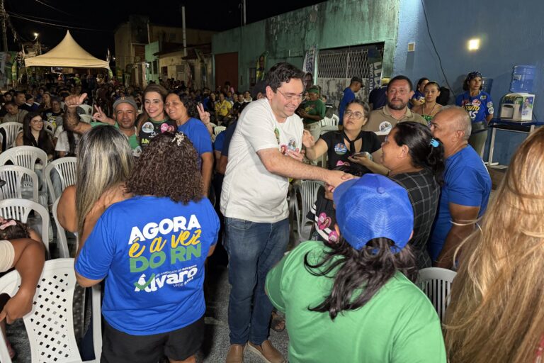 Foto da cobertura: Sônia do Nova Natal mobiliza Zona Norte em grande encontro com Adjuto Dias