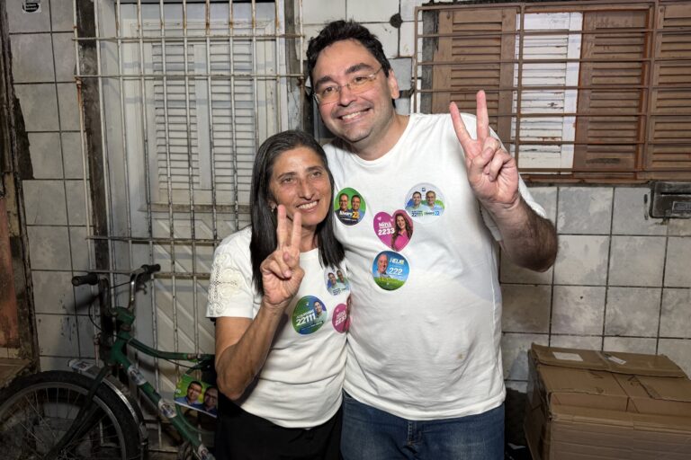 Foto da cobertura: Sônia do Nova Natal mobiliza Zona Norte em grande encontro com Adjuto Dias