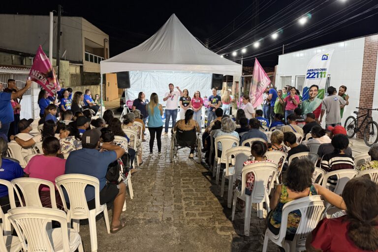 Foto da cobertura: Vanuza fortalece mobilização em Natal com reunião em apoio a Adjuto Dias