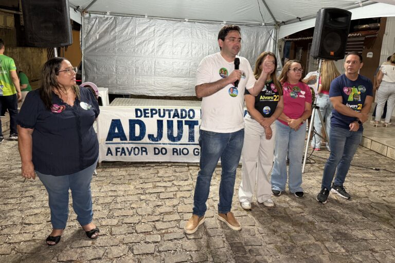 Foto da cobertura: Vanuza fortalece mobilização em Natal com reunião em apoio a Adjuto Dias