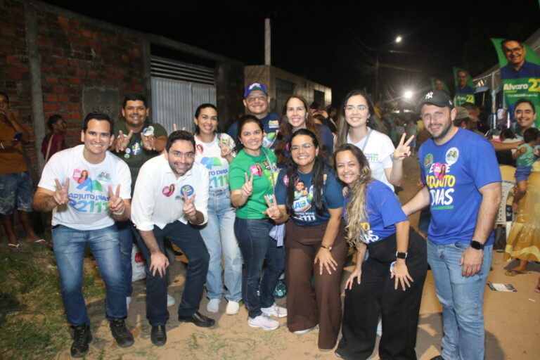 Foto da cobertura: Adjuto Dias participa de encontro da Irmã Gil com presença de Álvaro Dias e Joanna Guerra