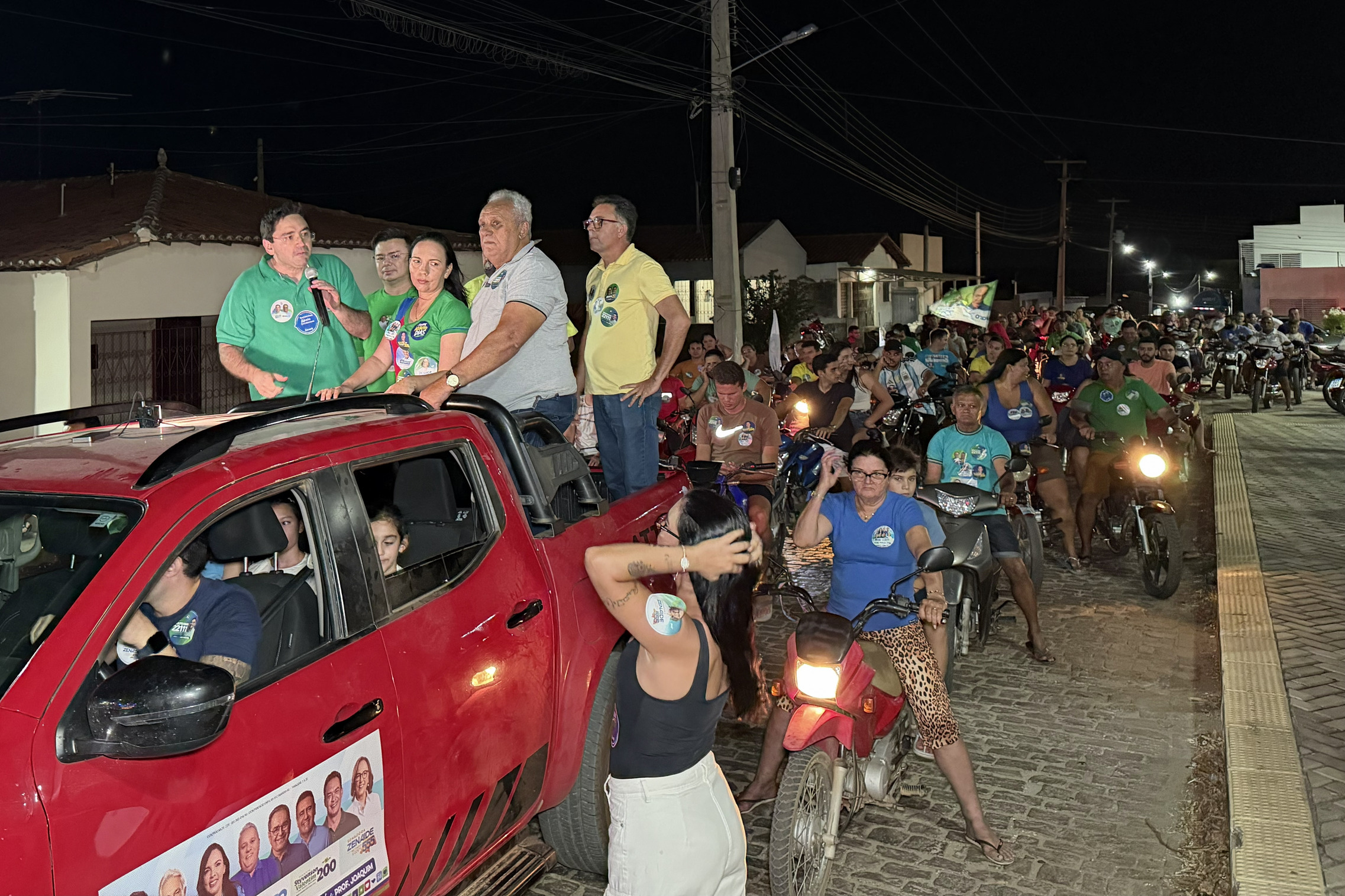 Foto da notícia: Em Jardim do Seridó, Adjuto Dias participa de mobilização ao lado de Silvana de Lalá e lideranças