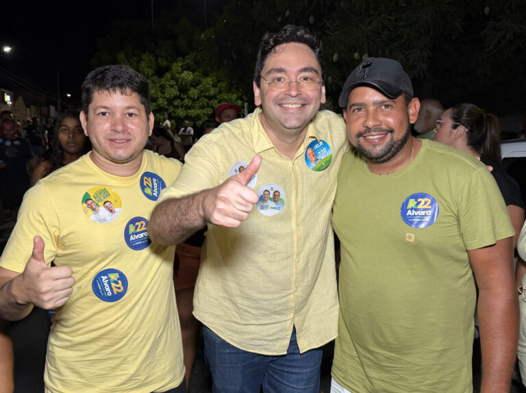 Foto da cobertura: Adjuto Dias participa de mobilização em Ipanguaçu ao lado do prefeito Jefferson Santos e lideranças