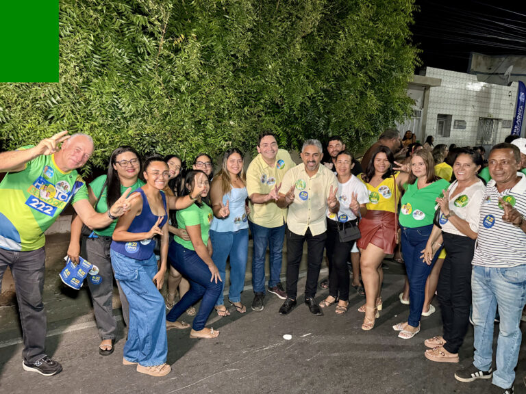 Foto da cobertura: Adjuto Dias participa de mobilização em Ipanguaçu ao lado do prefeito Jefferson Santos e lideranças